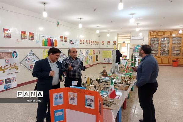 نمایشگاه پدافند غیر عامل در دبیرستان شاهد امام جواد ( ع)‌‌‌ بهبهان