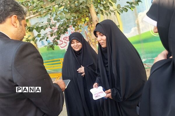 برگزاری رویداد مدرسه‌ای نو جهان در ناحیه 2 شهرری
