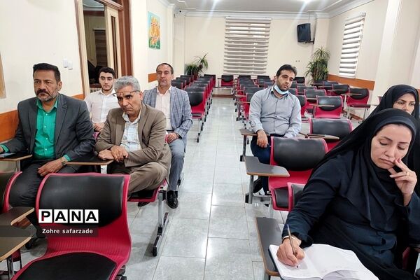 جلسه کارگاهی  جهاد تبیین ویژه معاونان و مربیان پرورشی آموزش و پرورش رودهن