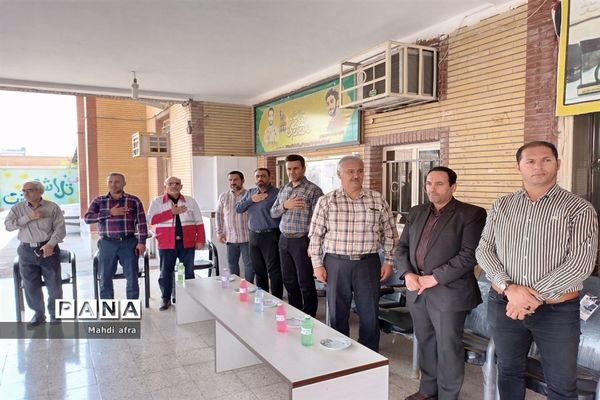 برگزاری مانور پدافند غیرعامل در دبیرستان شاهد امام جواد (ع) بهبهان