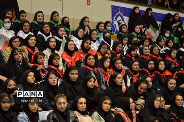 همایش ۱۰ هزار نفری نسل طوفان