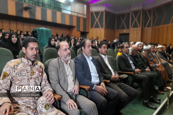 یادواره شهدای دانش‌آموز در طارم