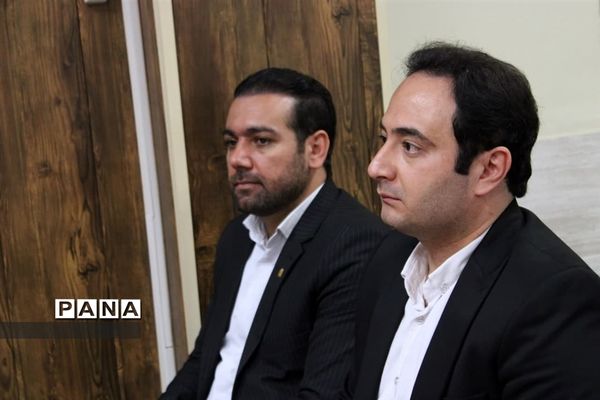 جلسه تخصصی مدیران متوسطه اول