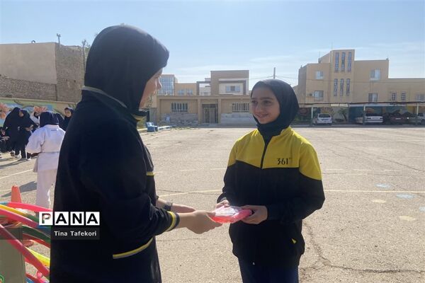 المپیاد ورزشی دورن‌مدرسه ای آموزشگاه شاهد فردوس بافق