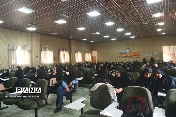 برگزاری رویداد نوجهان در مدارس ناحیه 4 شیراز