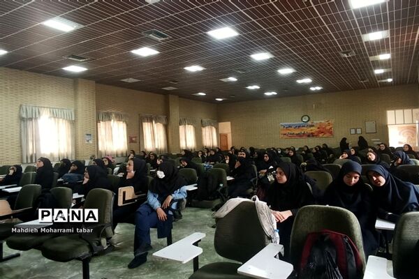 برگزاری رویداد نوجهان در مدارس ناحیه 4 شیراز