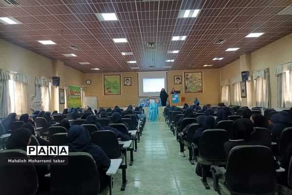 برگزاری رویداد نوجهان در مدارس ناحیه 4 شیراز