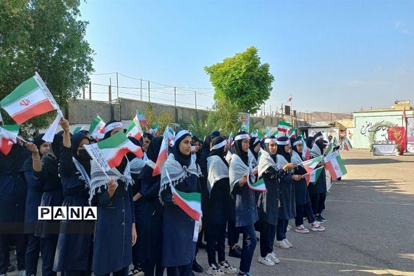 برگزاری صبحگاه مشترک دانش‌آموزان بسیجی در حاجی آباد