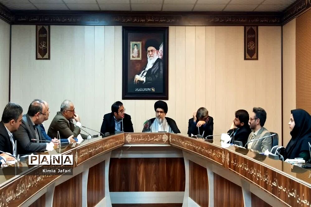 تجلیل از عوامل باکس خبری جوانه در روز نوجوان