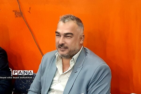 برگزاری مسابقات والیبال به‌مناسبت هفته فرهنگی در قیامدشت