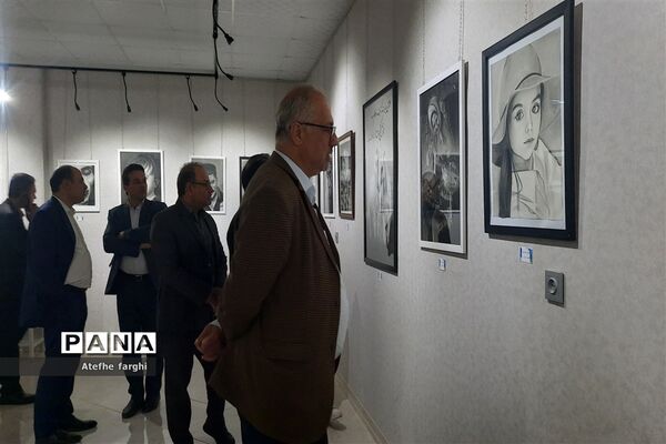 بازدید مدیرکل صدا و سیمای یزد از موزه فرهنگ هنر شهرستان بافق