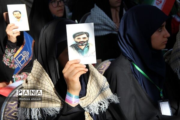 بزرگداشت روز سازمان بسیج دانش‌آموزی و افتتاحیه اردوهای راهیان‌نور