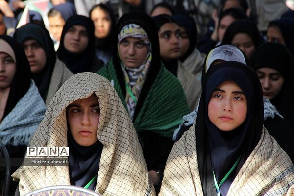 بزرگداشت روز سازمان بسیج دانش‌آموزی و افتتاحیه اردوهای راهیان‌نور