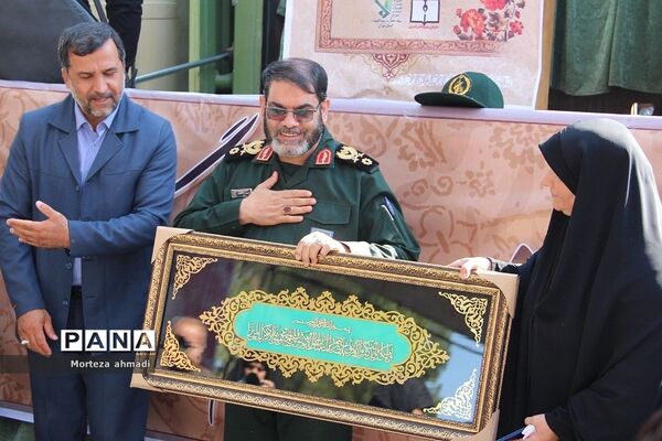 بزرگداشت روز سازمان بسیج دانش‌آموزی و افتتاحیه اردوهای راهیان‌نور