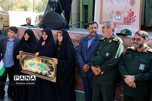 بزرگداشت روز سازمان بسیج دانش‌آموزی و افتتاحیه اردوهای راهیان‌نور