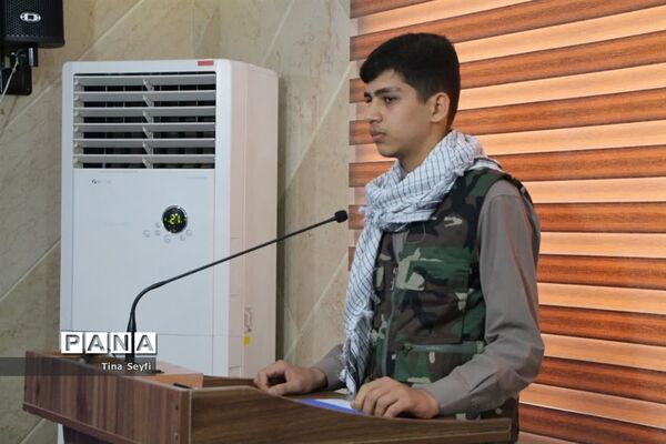 دیدار نمایندگان تشکل‌های دانش‌آموزی شهرستان سمنان با نماینده ولی فقیه در استان