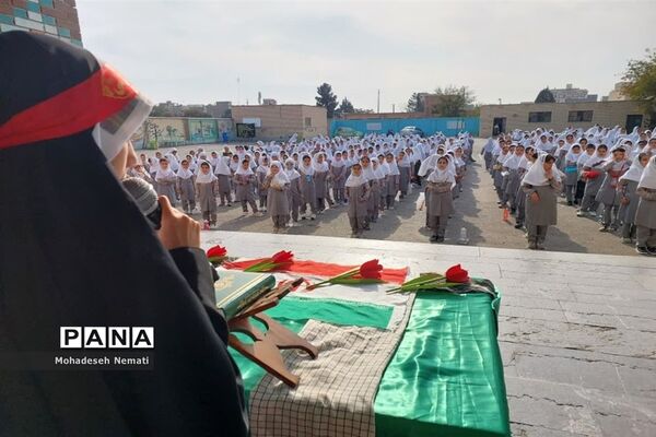 مراسم گرامی‌داشت سالروز شهادت حسین‌فهمیده درآموزشگاه الله‌اکبر اسلامشهر