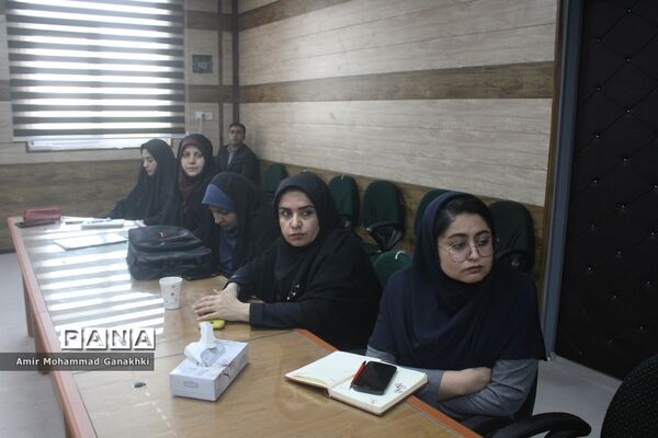 تجلیل از گروهای آموزشی حوزه معاونت پرورشی و فرهنگی اداره کل آموزش و پرورش استان بوشهر