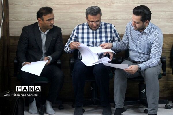 تجلیل از گروهای آموزشی حوزه معاونت پرورشی و فرهنگی اداره کل آموزش و پرورش استان بوشهر