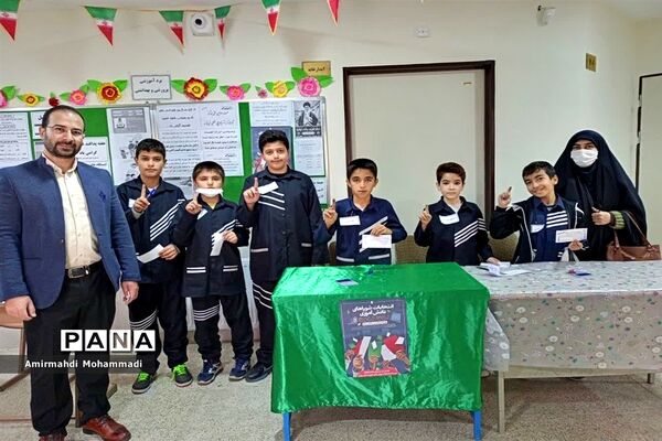 انتخابات شورای دانش‌آموزی در مدارس شهرستان تفرش
