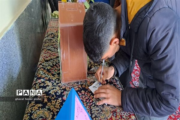 بیست وششمین دوره انتخابات شوراهای دانش‌آموزی در مدارس شهرستان فاروج