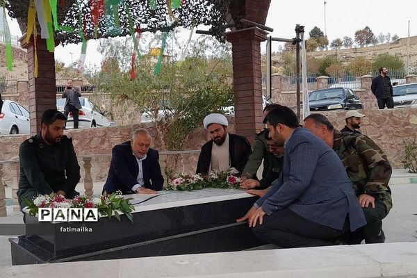 آیین گرامیداشت مراسم چهلم شهید گمنام دفاع مقدس در شهرستان فیروزکوه