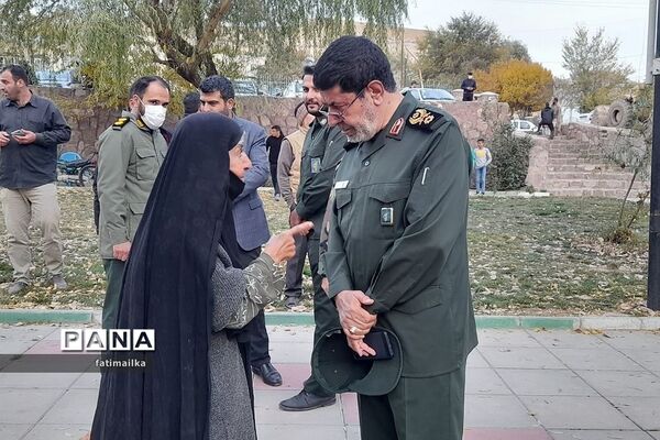 آیین گرامیداشت مراسم چهلم شهید گمنام دفاع مقدس در شهرستان فیروزکوه