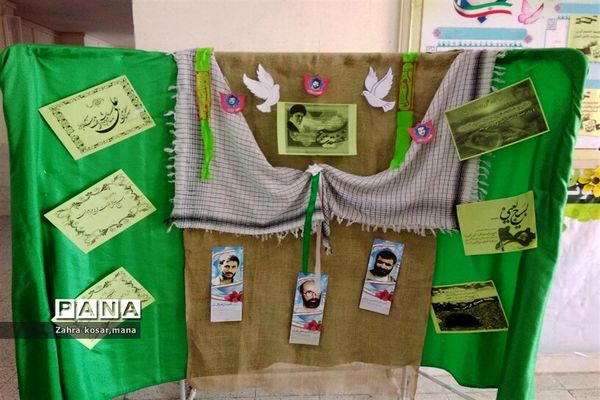 نواختن زنگ هفته پدافند غیر عامل در دبیرستان نمونه دولتی اندیشه کاشمر