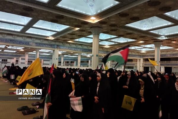 حضور دانش‌آموزان در مصلی امام خمینی( ره)