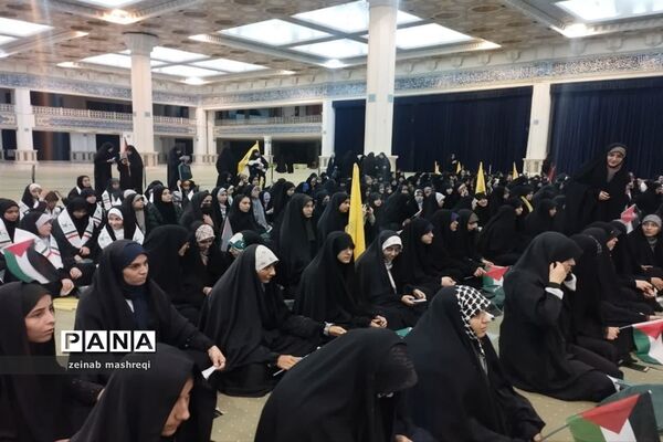 حضور دانش‌آموزان در مصلی امام خمینی( ره)