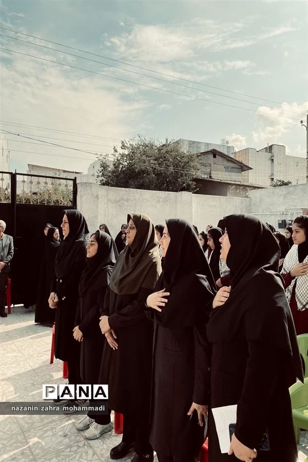 یادواره شهدای فرهنگی و دانش‌آموز در دبیرستان رازی گلوگاه