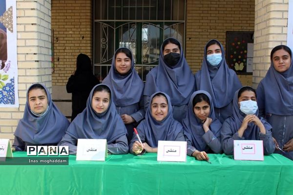 برگزاری انتخابات شورای دانش آموزی دبیرستان قاضی گله‌دار