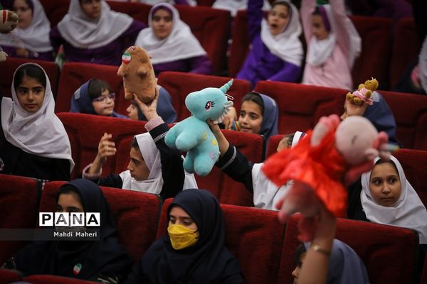 پویش بین‌المللی فریاد عروسک‌ها توسط سازمان بسیج دانش‌آموزی
