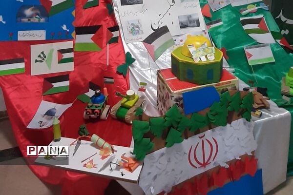 نمایشگاه دست سازه‌های استکبارستیزی، در دبستان پسرانه حضرت رسول اکرم شهرستان پردیس