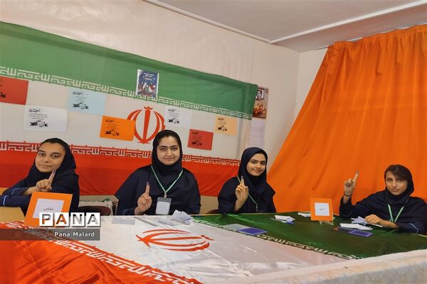 برگزاری انتخابات دانش‌آموزی در مدارس صفادشت ملارد
