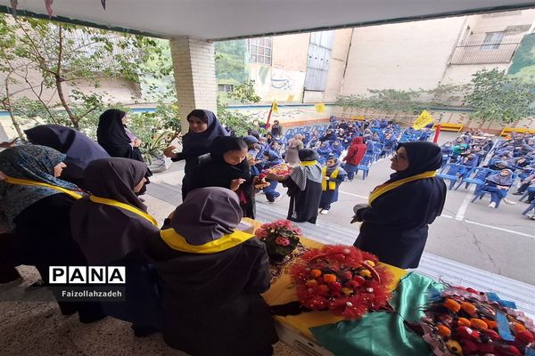 انتخابات شورای دانش‌آموزی در دبیرستان وحدت منطقه ۱۳