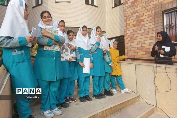 مراسم نمادین انتخابات شورای دانش‌آموزی در شهرستان فیروزکوه