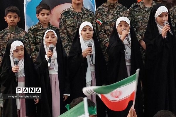 مراسم یادواره شهدای دانش‌آموز در شهرستان قرچک