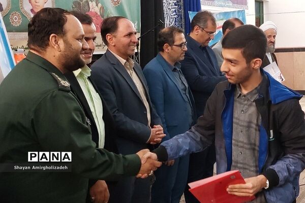 مراسم یادواره شهدای دانش‌آموز در شهرستان قرچک