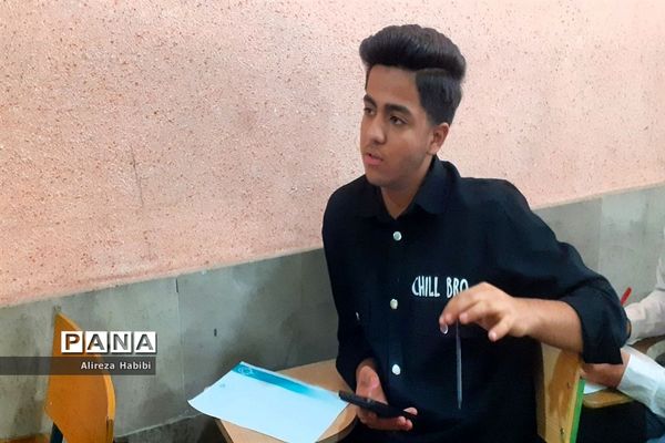 برگزاری کارگاه آموزش خبرنویسی ویژه دانش‌آموز خبرنگاران پسر در کانون شهدای فرهنگی ملارد