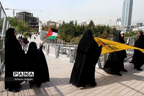پویش  دانش‌آموزی پرواز بادبادک‌ها برای کودکان غزه