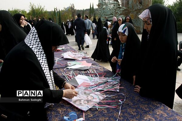 پویش  دانش‌آموزی پرواز بادبادک‌ها برای کودکان غزه