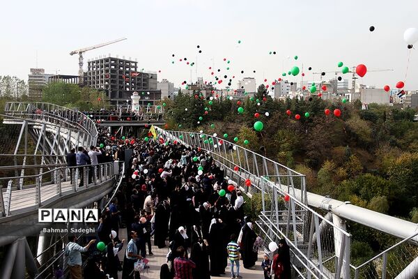 پویش  دانش‌آموزی پرواز بادبادک‌ها برای کودکان غزه