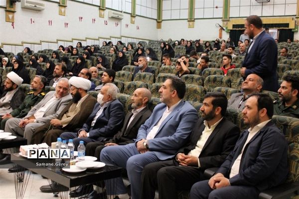 مراسم یادواره شهدای دانش‌آموز در کانون شهدای پاکدشت