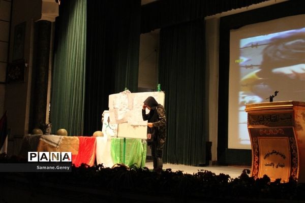 مراسم یادواره شهدای دانش‌آموز در کانون شهدای پاکدشت