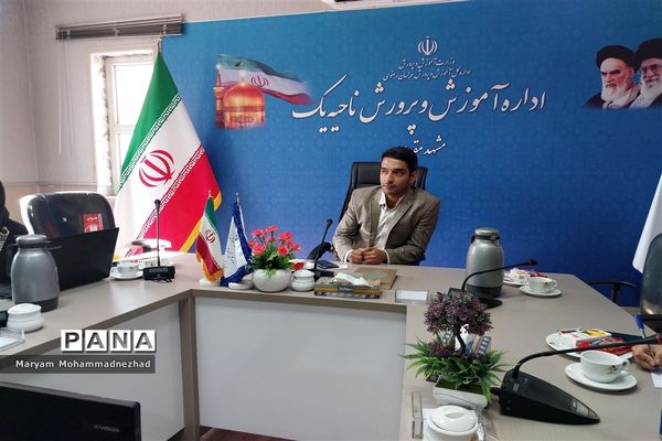 جلسه آشنایی دانش‌آموزان خبرنگار با خبرنویسی