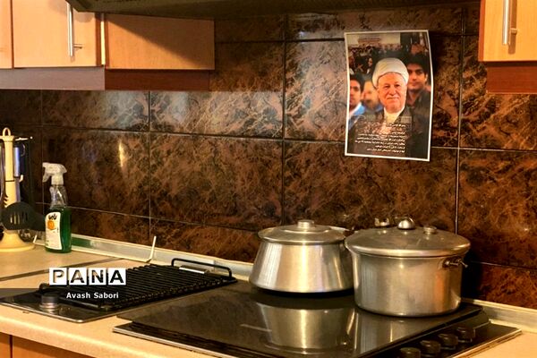 آشنایی دهه نودی‌ها با شخصیت‌های انقلاب اسلامی