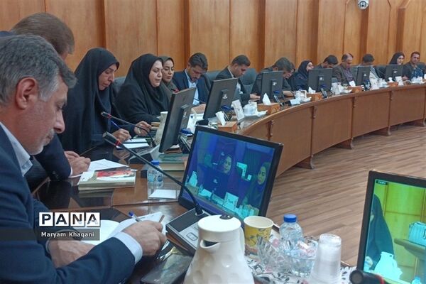 گردهمایی معاونان و کارشناسان حوزه آموزش ابتدایی استان فارس