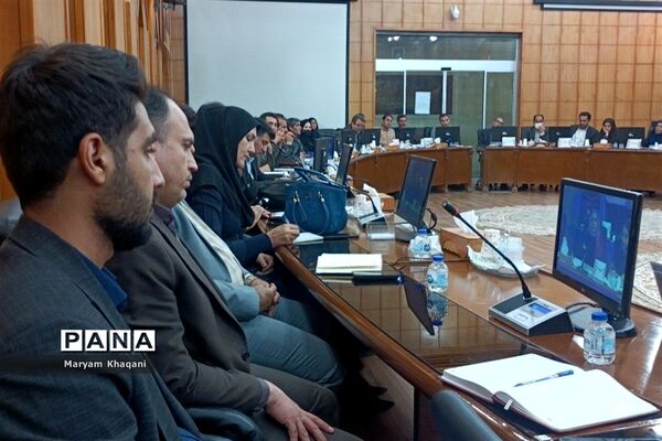 گردهمایی معاونان و کارشناسان حوزه آموزش ابتدایی استان فارس