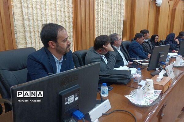 گردهمایی معاونان و کارشناسان حوزه آموزش ابتدایی استان فارس
